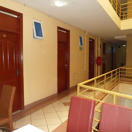 Hotel Barkley Найроби Экстерьер фото