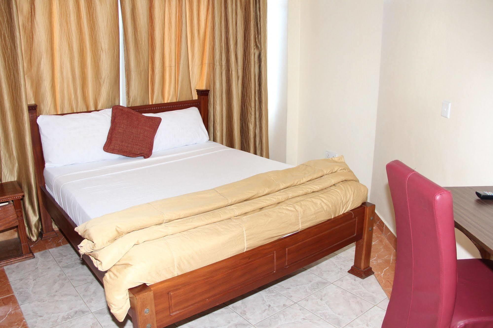 Hotel Barkley Найроби Экстерьер фото